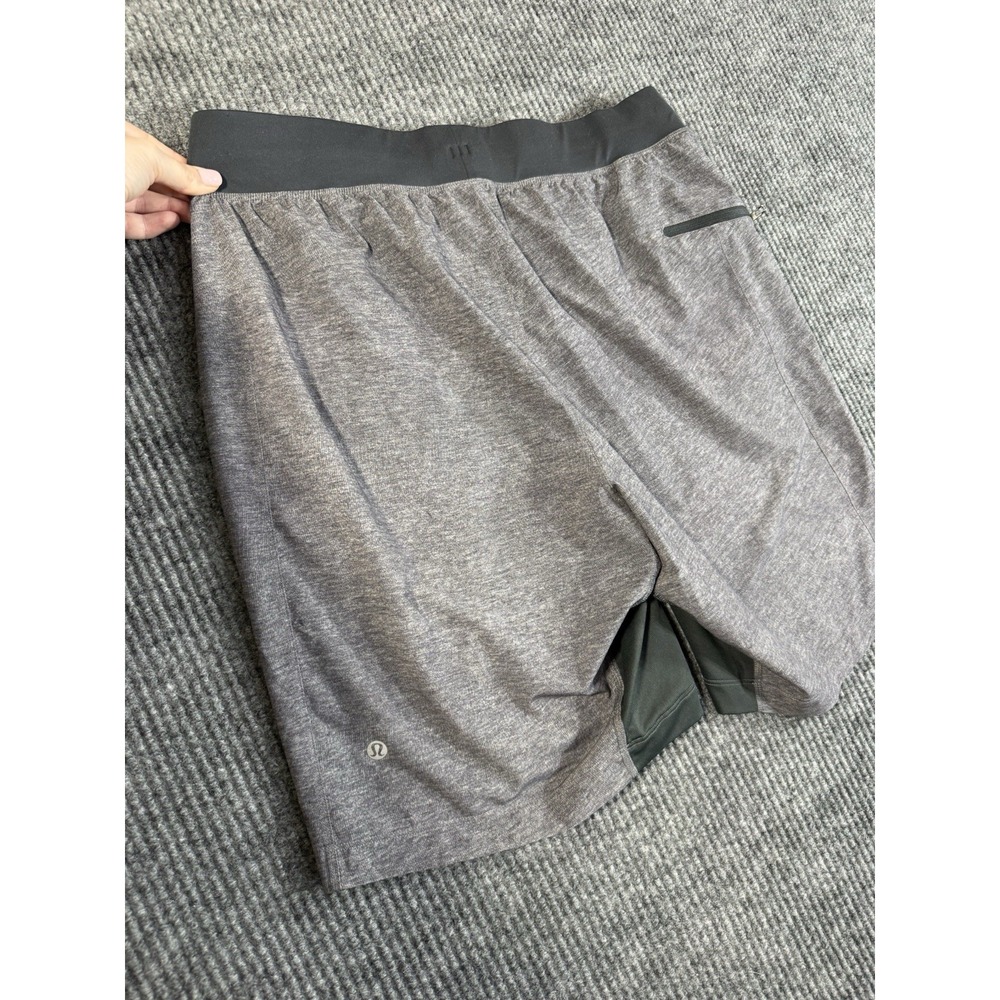 Lululemon‎ Athletic Short Men's Gray M Drawstring Zip Pocket Lightweight